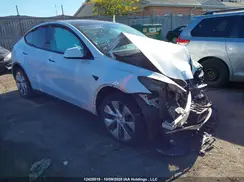 LRWYGDEEXPC029084 2023 TESLA MODEL Y