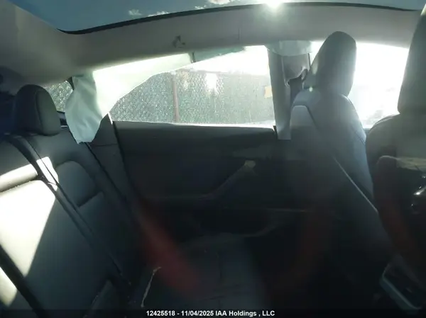 LRWYGDEEXPC029084 2023 TESLA MODEL Y - Image 8