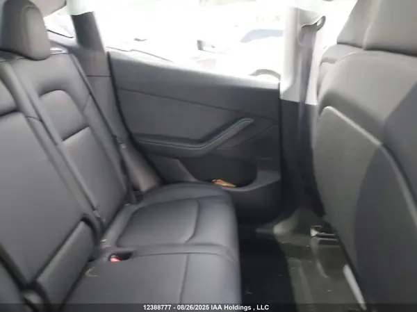 LRWYGDEEXPC266609 2023 TESLA MODEL Y - Image 8