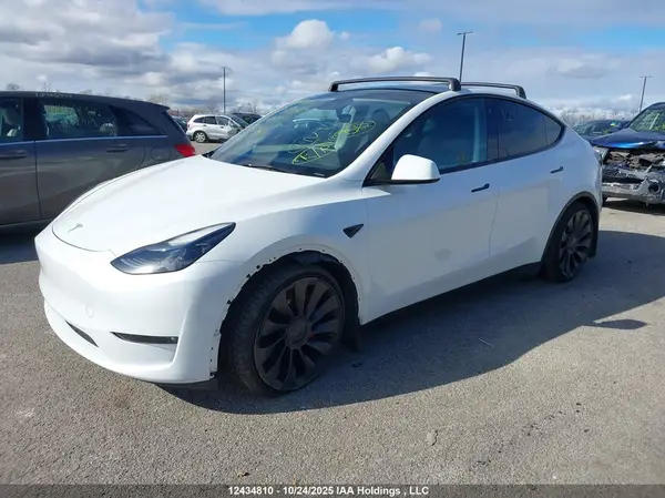 LRWYGDEF1PC960324 2023 TESLA MODEL Y - Image 2
