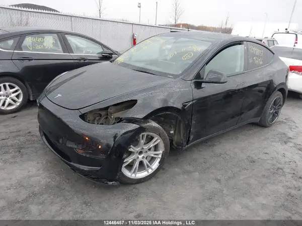 LRWYGDFD0PC966466 2023 TESLA MODEL Y - Image 2