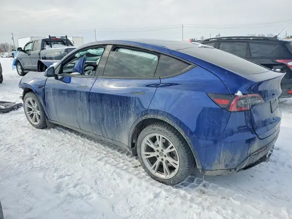 LRWYGDFD1PC227087 2023 TESLA MODEL Y - Image 2