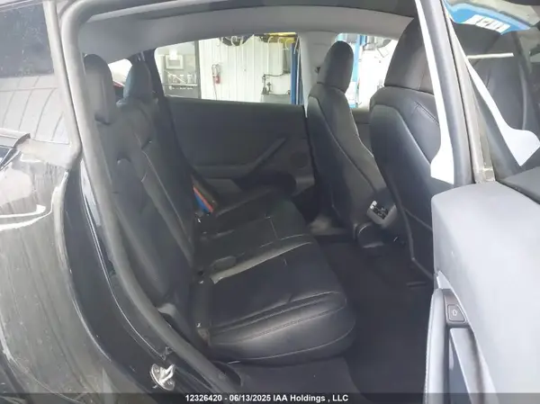 LRWYGDFD2PC071805 2023 TESLA MODEL Y - Image 8