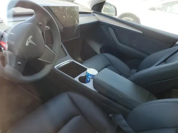 LRWYGDFD2PC162377 2023 TESLA MODEL Y - Image 8