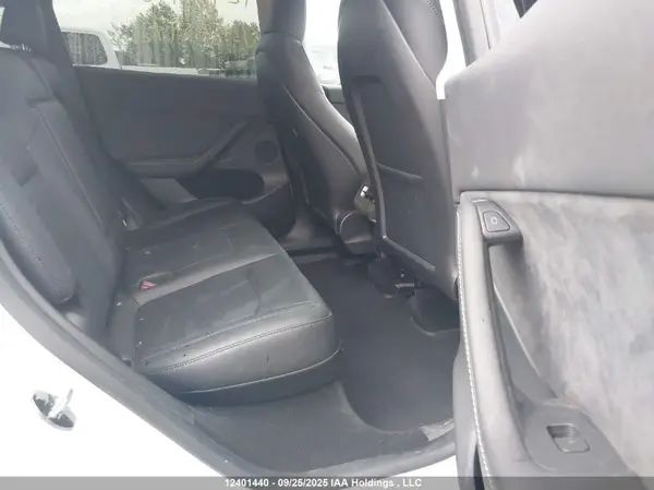LRWYGDFD2PC930472 2023 TESLA MODEL Y - Image 8