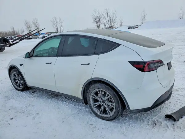 LRWYGDFD5PC904870 2023 TESLA MODEL Y - Image 2