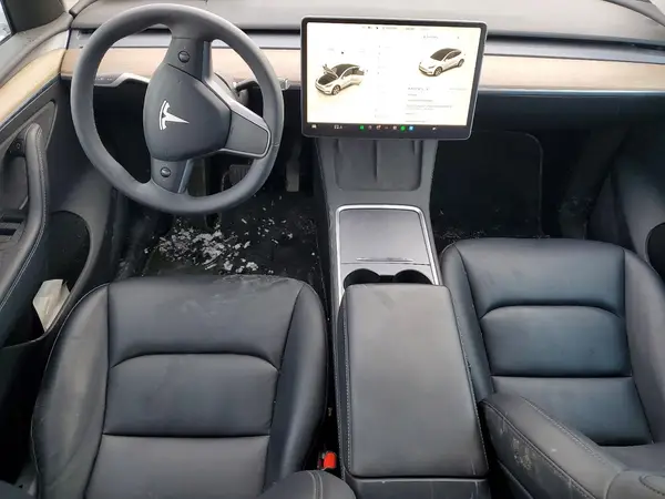 LRWYGDFD5PC904870 2023 TESLA MODEL Y - Image 8
