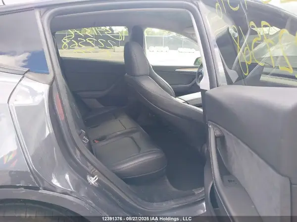 LRWYGDFD6PC227568 2023 TESLA MODEL Y - Image 8