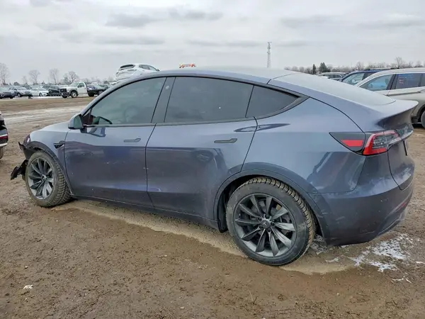 LRWYGDFD7PC227191 2023 TESLA MODEL Y - Image 2