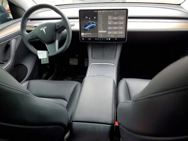 LRWYGDFD7PC227191 2023 TESLA MODEL Y - Image 8