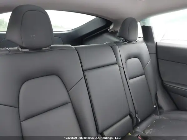 LRWYGDFD7RC673084 2024 TESLA MODEL Y - Image 8