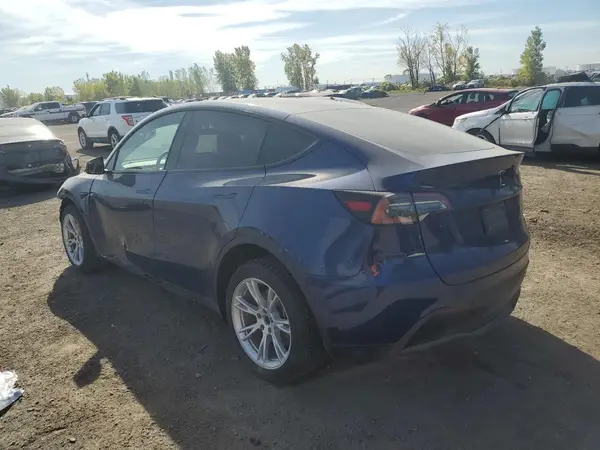 LRWYGDFD8PC227085 2023 TESLA MODEL Y - Image 2