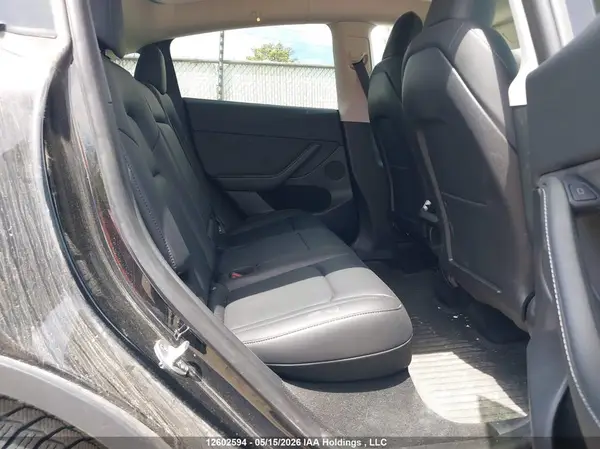 LRWYGDFD9PC227175 2023 TESLA MODEL Y - Image 8