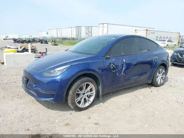 LRWYGDFD9PC967552 2023 TESLA MODEL Y - Image 2