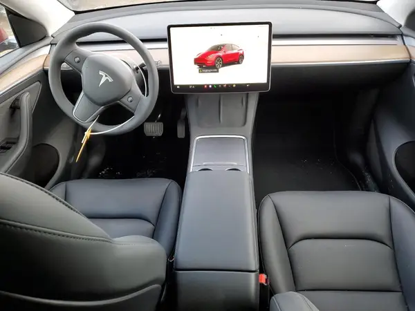 LRWYGDFD9RC639180 2024 TESLA MODEL Y - Image 8
