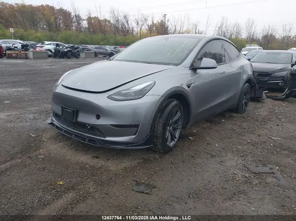 LRWYGDFDXRC662578 2024 TESLA MODEL Y - Image 2