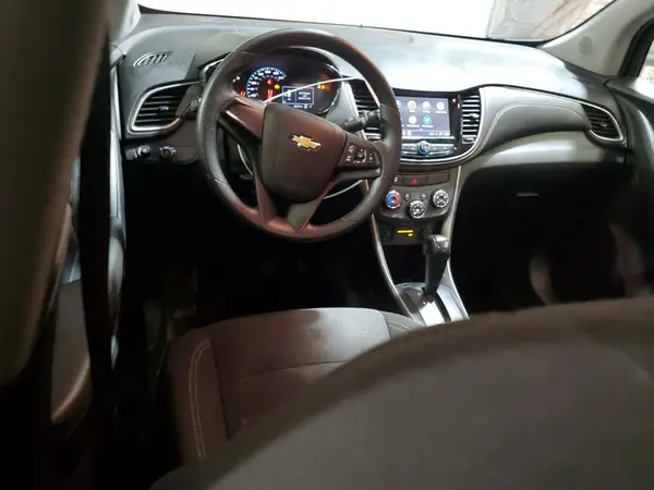 LSGCJKSB1KY004913 2019 CHEVROLET TRAX - Image 8