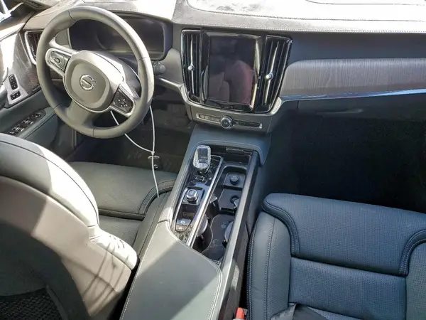 LVY062MA2PP337602 2023 VOLVO S90 - Image 8