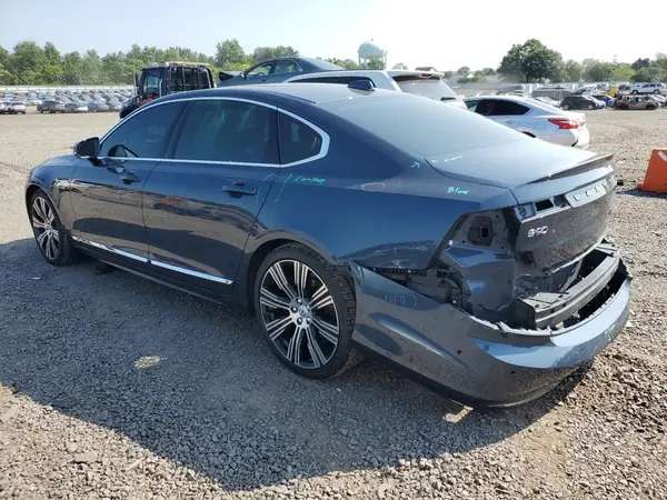 LVY062MA2PP343013 2023 VOLVO S90 - Image 2