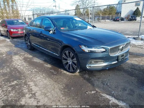 LVY062MA3PP319142 2023 VOLVO S90 - Image 1