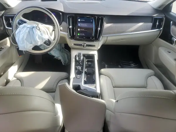 LVY062MA8PP335174 2023 VOLVO S90 - Image 8