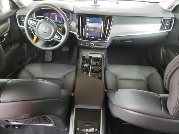 LVY062ME1RP391415 2024 VOLVO S90 - Image 8