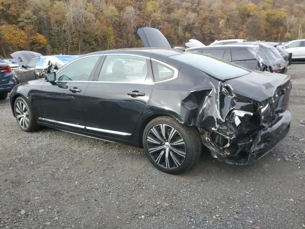 LVY062ME1RP416801 2024 VOLVO S90 - Image 2