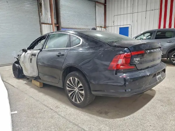 LVY062MK2NP271607 2022 VOLVO S90 - Image 2