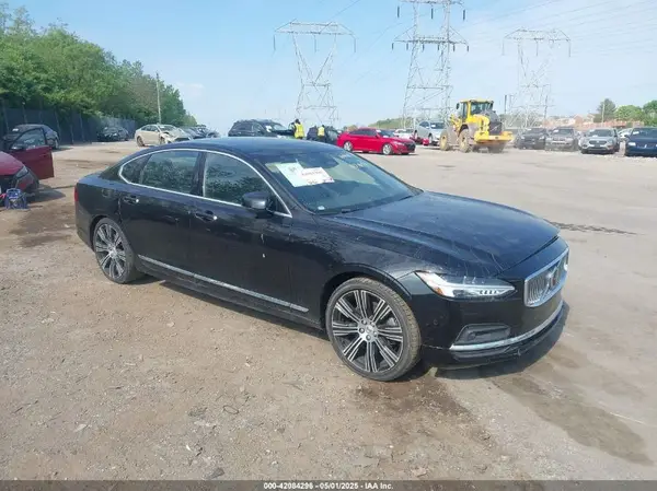 LVY062ML5NP247942 2022 VOLVO S90 - Image 1