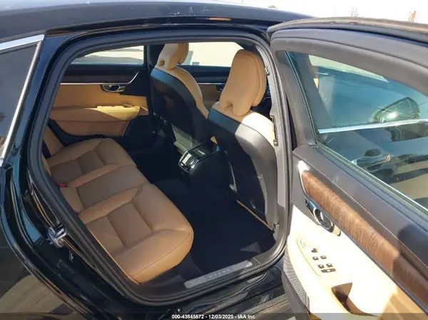 LVY062MLXNP271623 2022 VOLVO S90 - Image 8