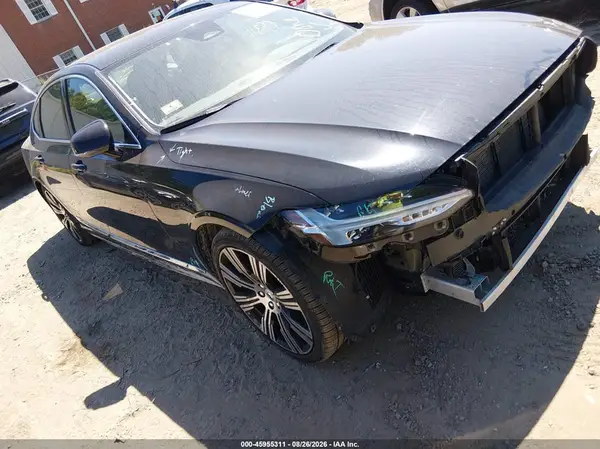 LVY062MN3PP321542 2023 VOLVO S90 - Image 1