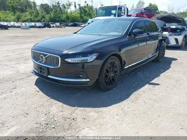 LVY062MN8PP348221 2023 VOLVO S90 - Image 2