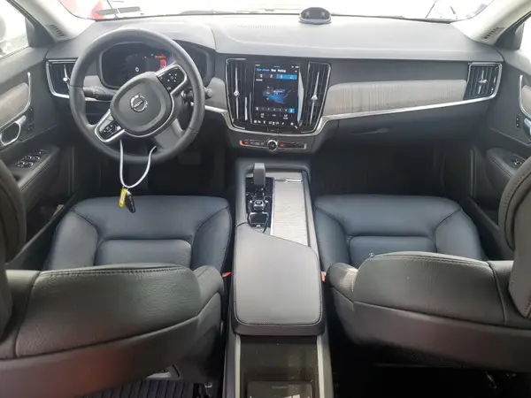 LVY062MNXPP329914 2023 VOLVO S90 - Image 8