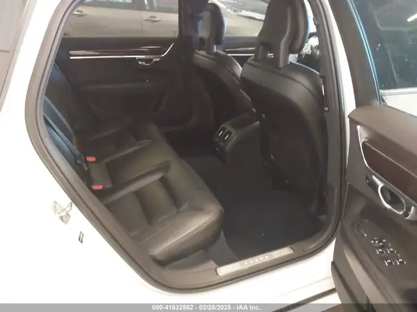 LVY102AK5KP081791 2019 VOLVO S90 - Image 8