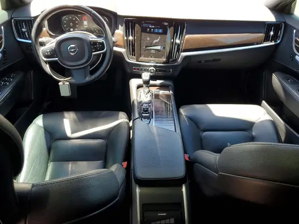 LVY102AK5KP095898 2019 VOLVO S90 - Image 8