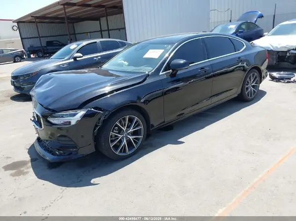 LVY102AK6KP096509 2019 VOLVO S90 - Image 2