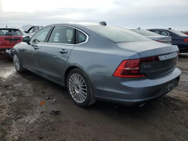 LVY102MK1JP055733 2018 VOLVO S90 - Image 2