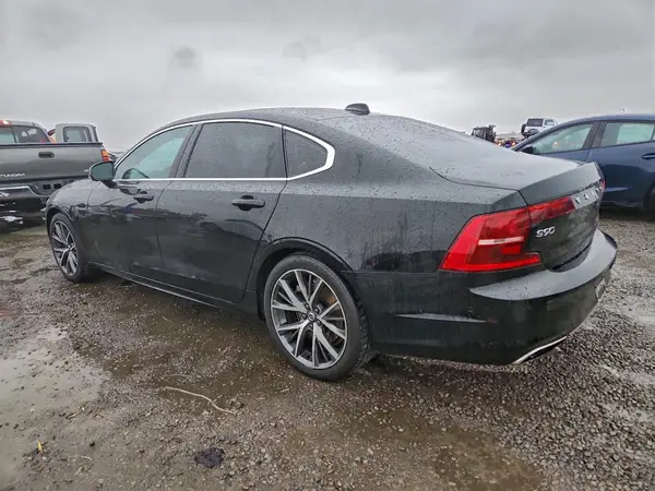 LVY102MK1KP089396 2019 VOLVO S90 - Image 2