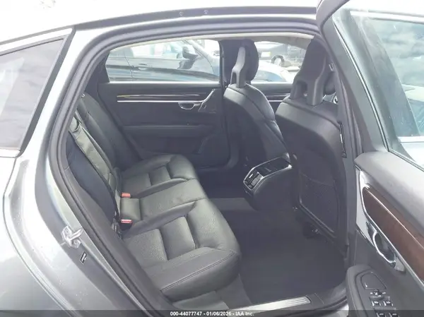 LVY102MK3JP056690 2018 VOLVO S90 - Image 8