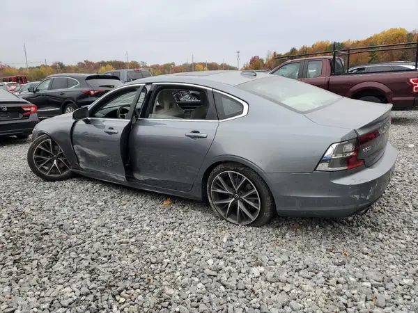LVY102MK4KP081325 2019 VOLVO S90 - Image 2