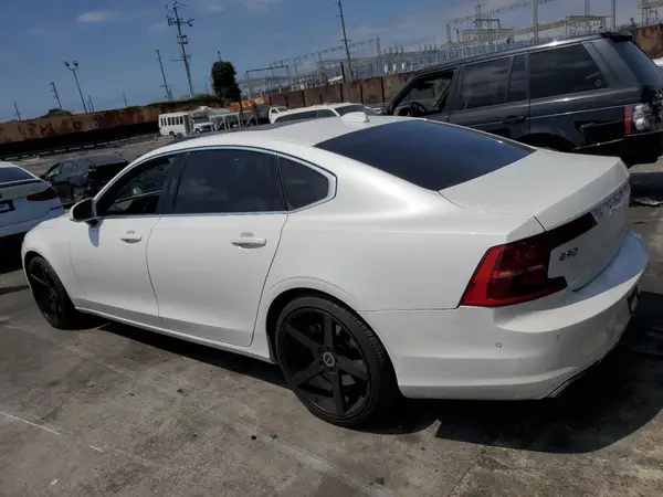 LVY102MK7JP055896 2018 VOLVO S90 - Image 2