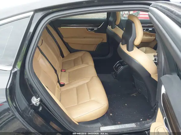 LVY102MK7JP056076 2018 VOLVO S90 - Image 8