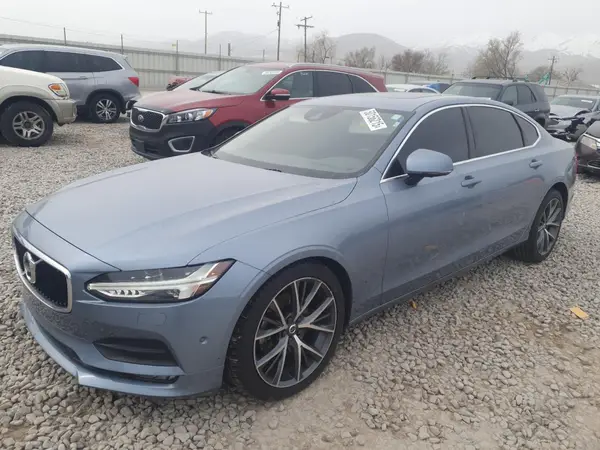 LVY102MK9JP047122 2018 VOLVO S90 - Image 1