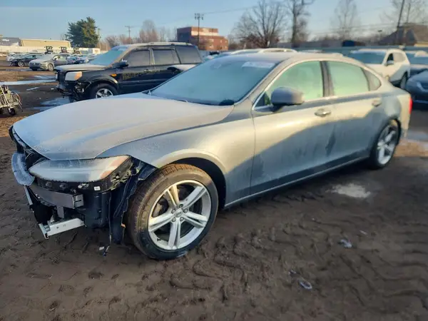 LVY102MK9JP055706 2018 VOLVO S90 - Image 1