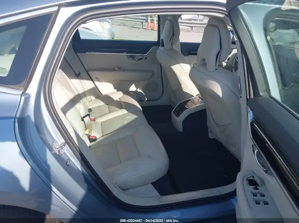LVY982AK0JP007222 2018 VOLVO S90 - Image 8
