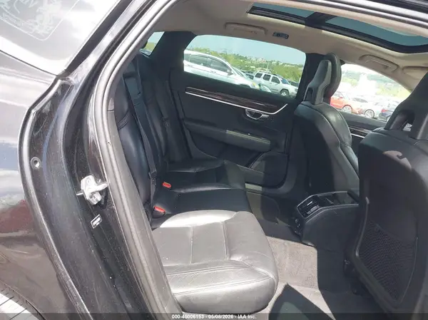 LVY982AK0JP035974 2018 VOLVO S90 - Image 8