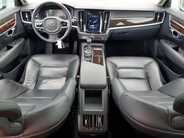 LVY982AK0JP035991 2018 VOLVO S90 - Image 8
