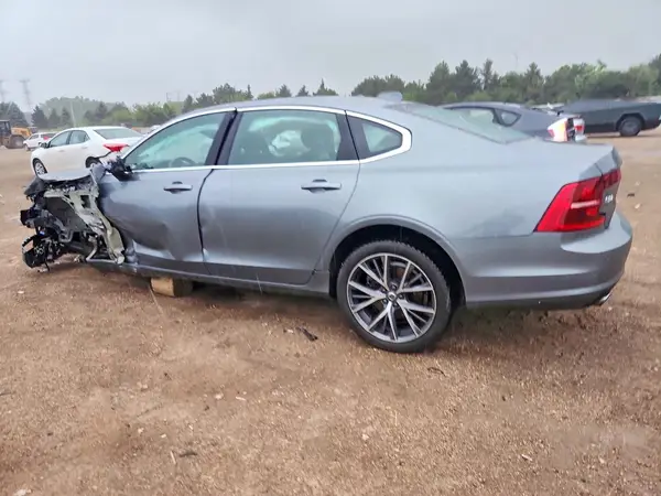 LVY982AK1JP005494 2018 VOLVO S90 - Image 2