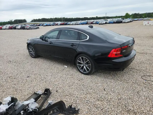 LVY982AK1JP018469 2018 VOLVO S90 - Image 2