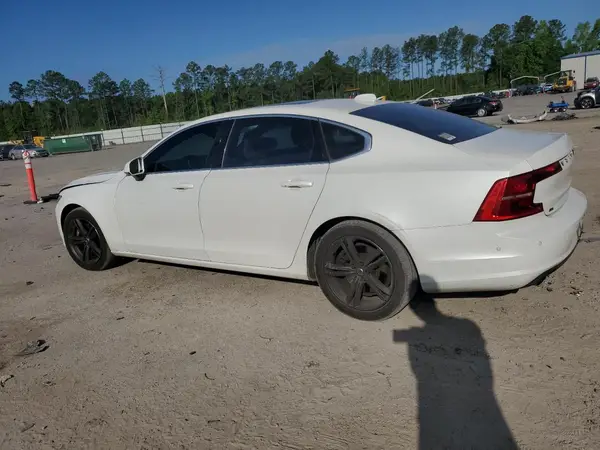 LVY982AK1JP025373 2018 VOLVO S90 - Image 2
